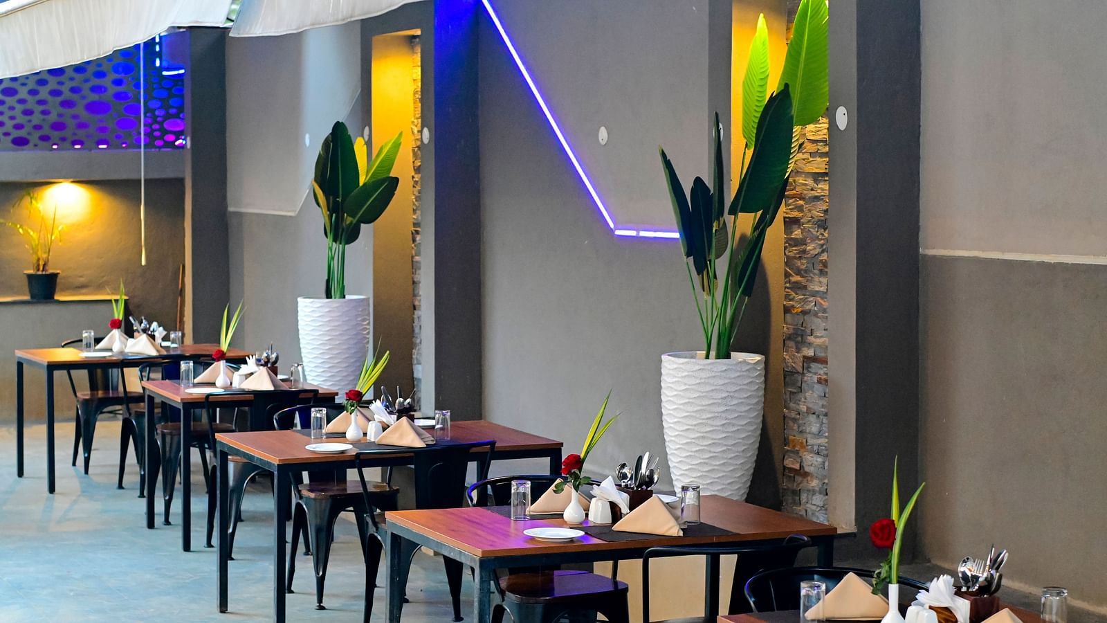 Restaurant (8)