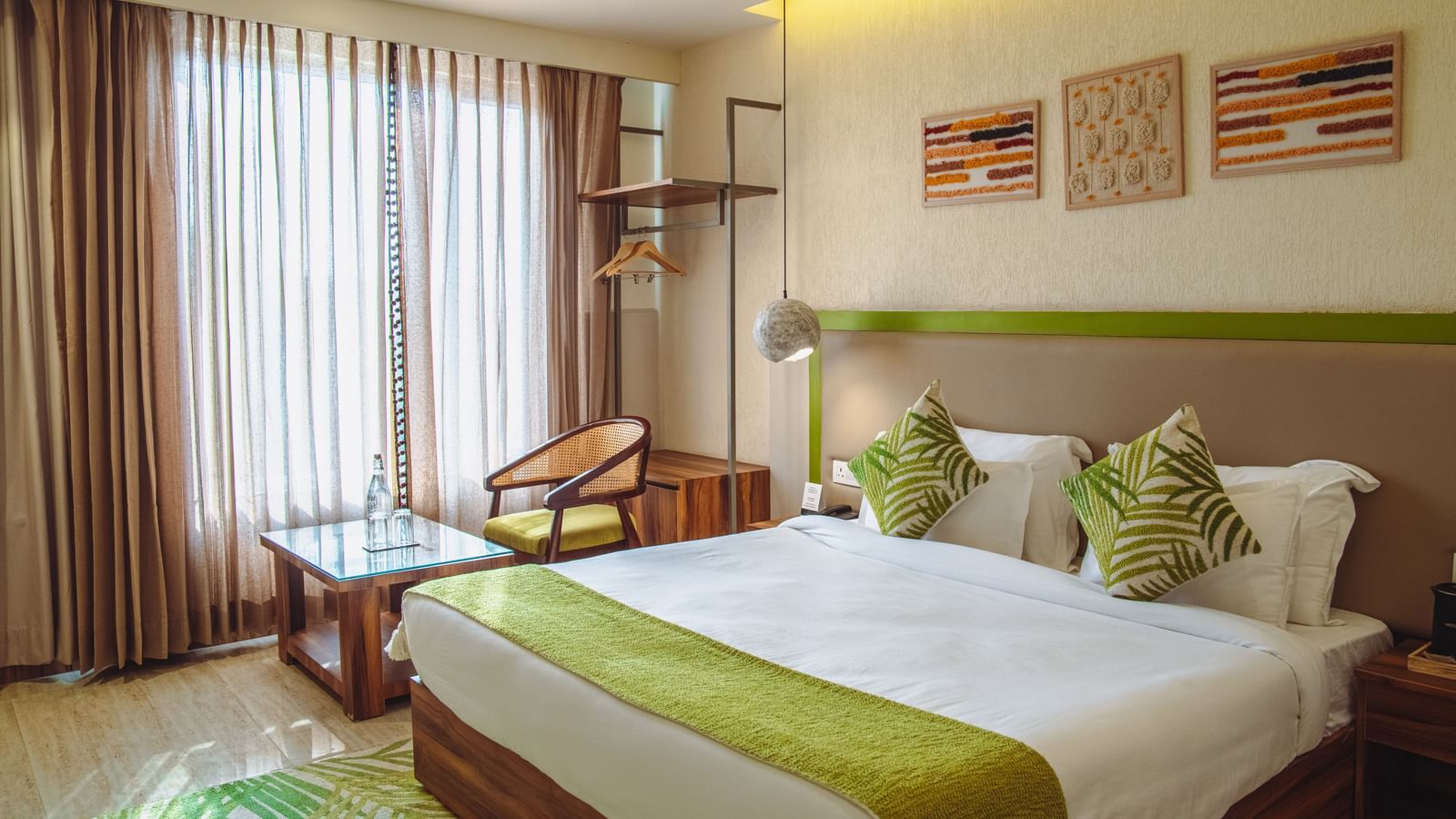 Best Room in Rajpur Road Dehradun : executive room of manor house hotels dehradun