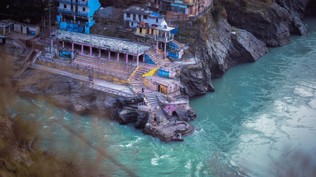 The confluence of two rivers at Devprayag.