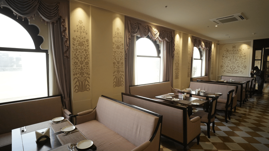 Dining darbar 8