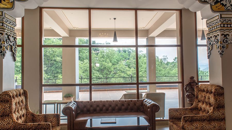 Lobby area with sofas and large glass wall at  Avianna Ganagtok Resort and Spa