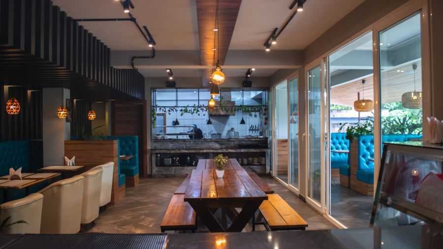 RESTAURANT (6)