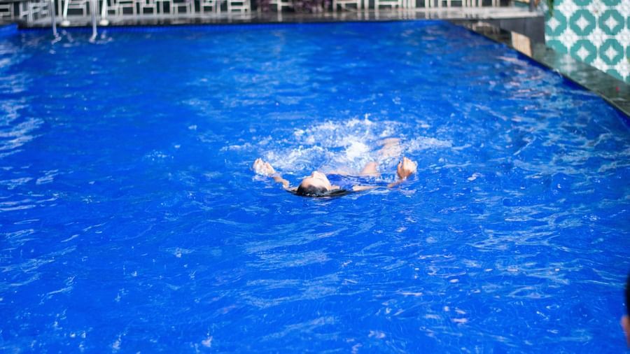SWIMMING POOL (10)