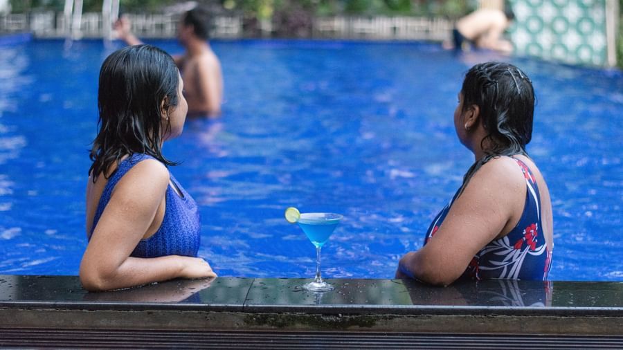 SWIMMING POOL (5)