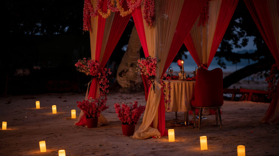 Romantic dinner set up at Coral Reef Hotel & Resort 
