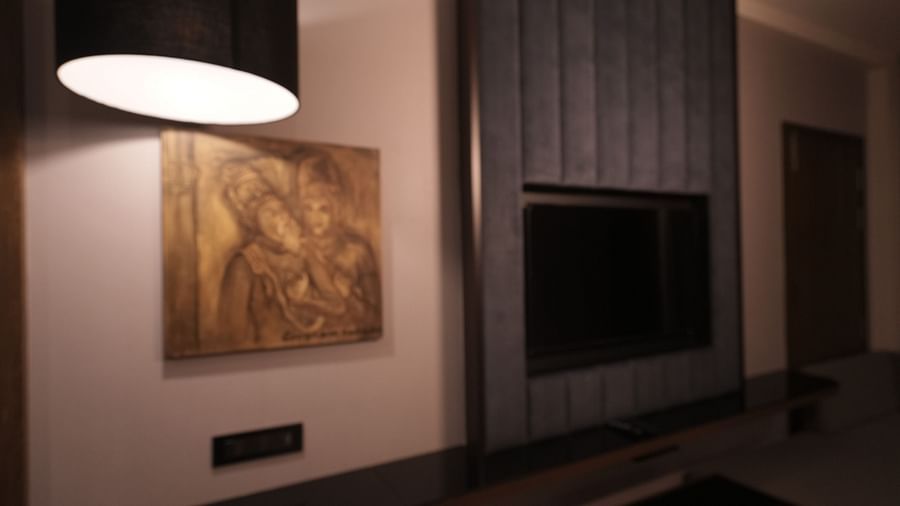 Club suite tv unite 