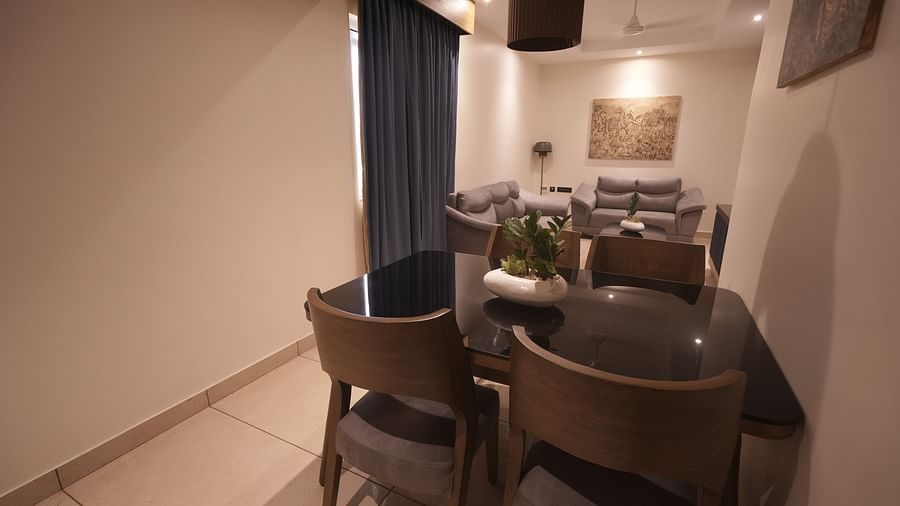 King suite living hall(3)