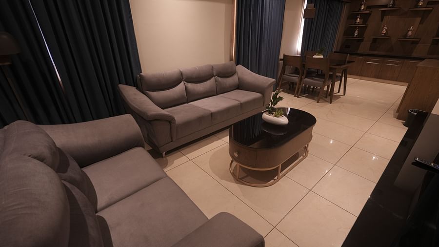 Presidental suite living hall(3)