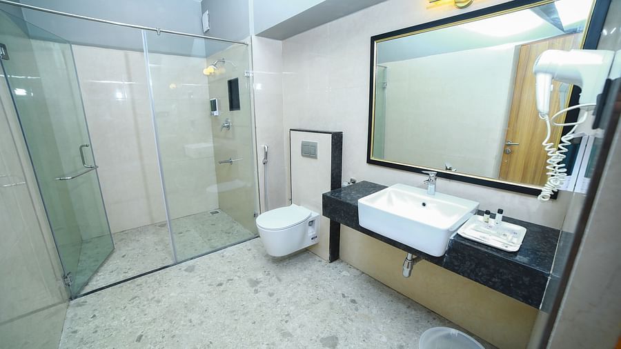 Washroom of Grand Balcony Room at Grand Palace, Yercaud