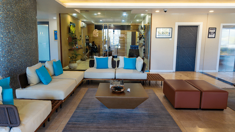 An image of a lobby in front of the gift shop - Hotel 39, Jamaica (Montego Bay)