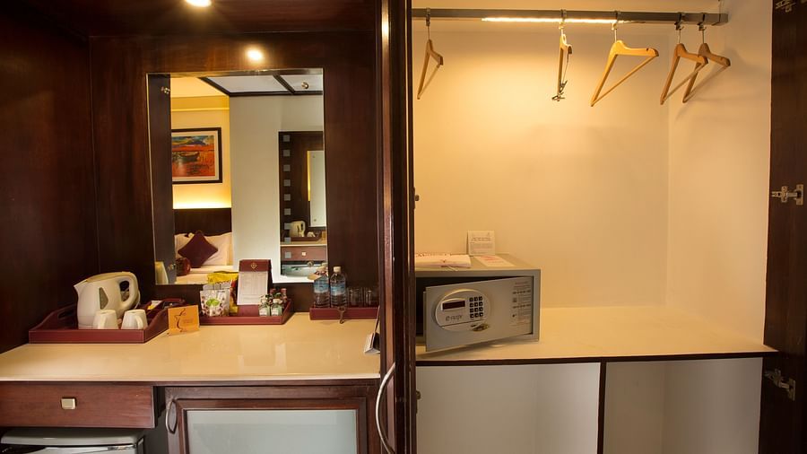 Family Suite 7
