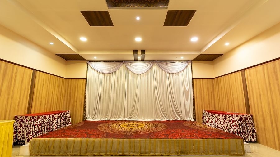 Overview of the stage area inside the banquet hall - Hotel Pai Vista, KR Road