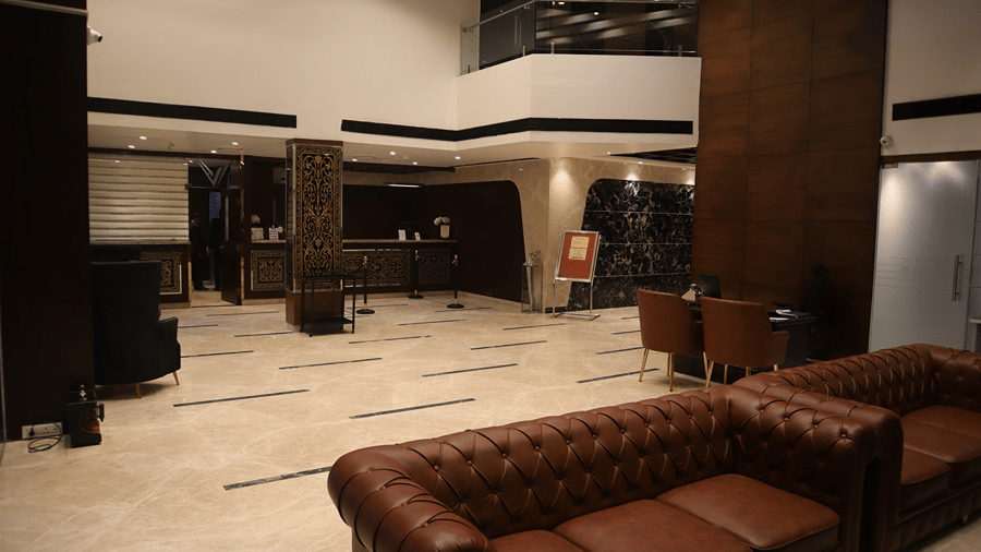 lobby 1
