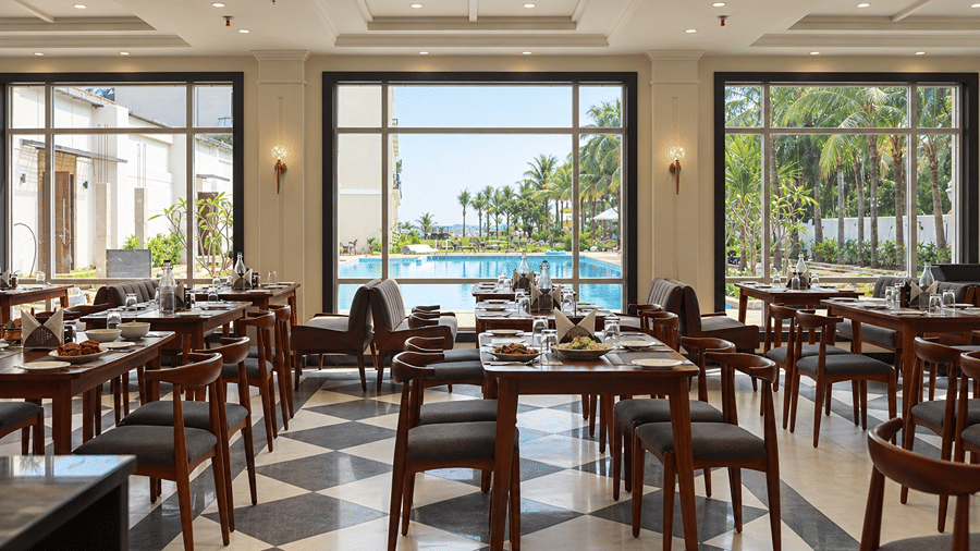 RESTURANT AREA 3