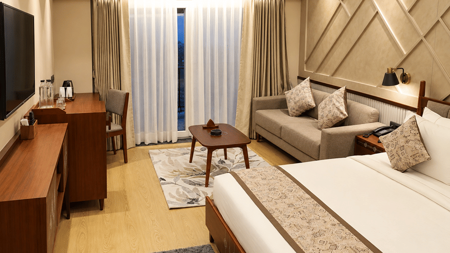 ROOM 18