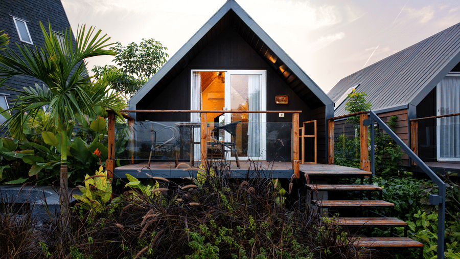 Villa exterior featuring a conical roof and a single floor at Hotel Sonar Bangla, Taki.