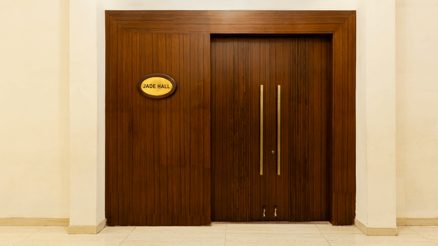 A hall at Jenneys Residency with the door signing Jade Hall.