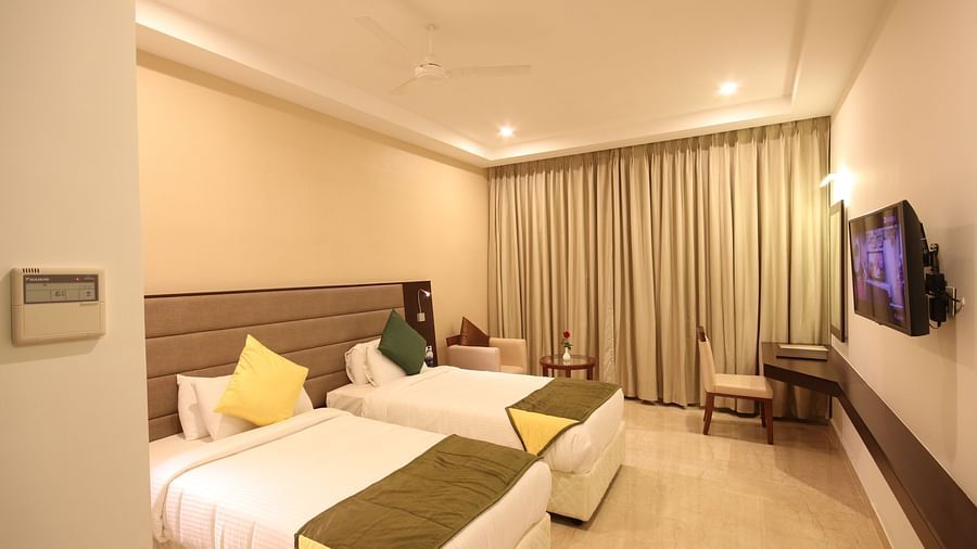 Executive twin bed