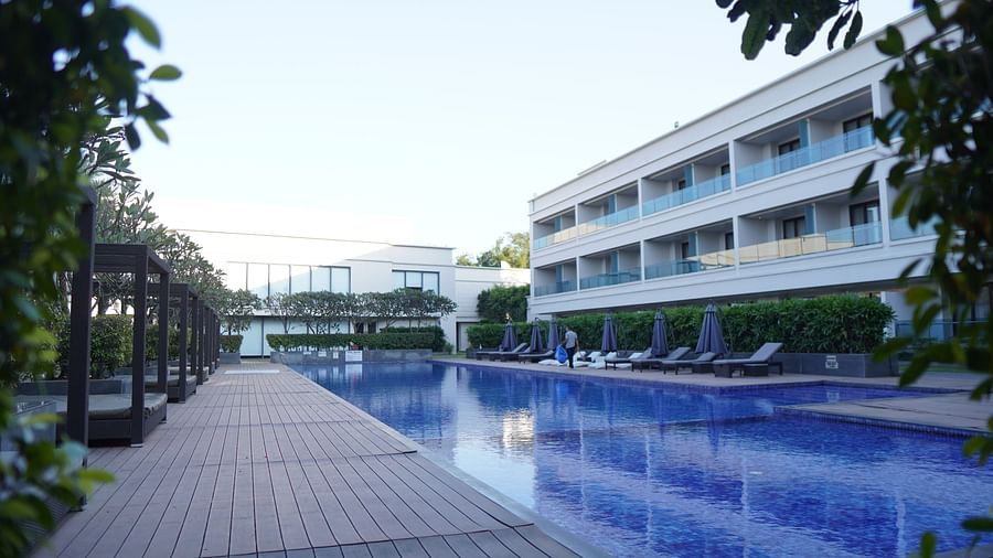 Swimming Pool3