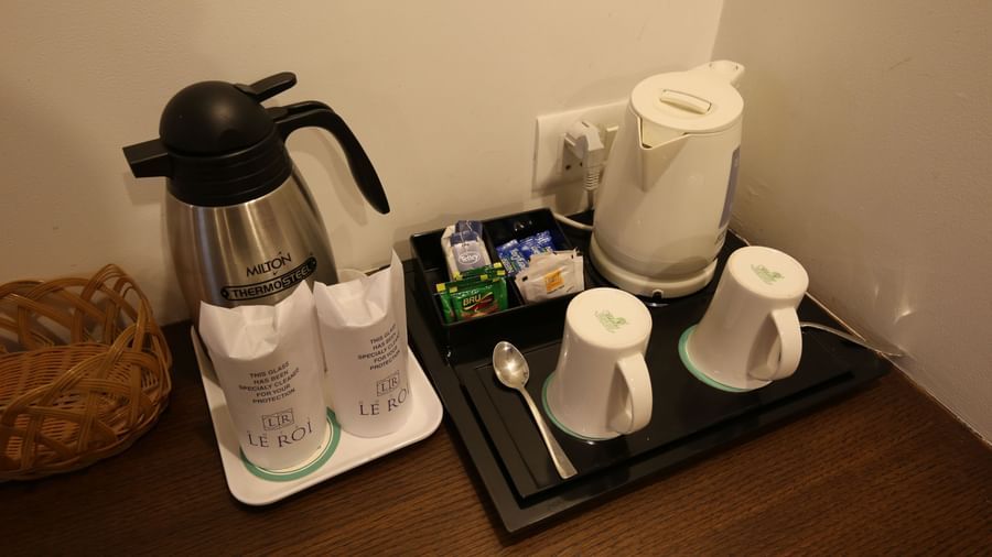 Standard Room at Le Roi Delhi Hotel Paharganj