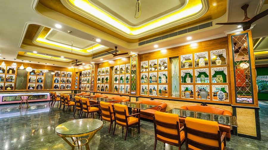 TEAPOT RESTAURANT-3