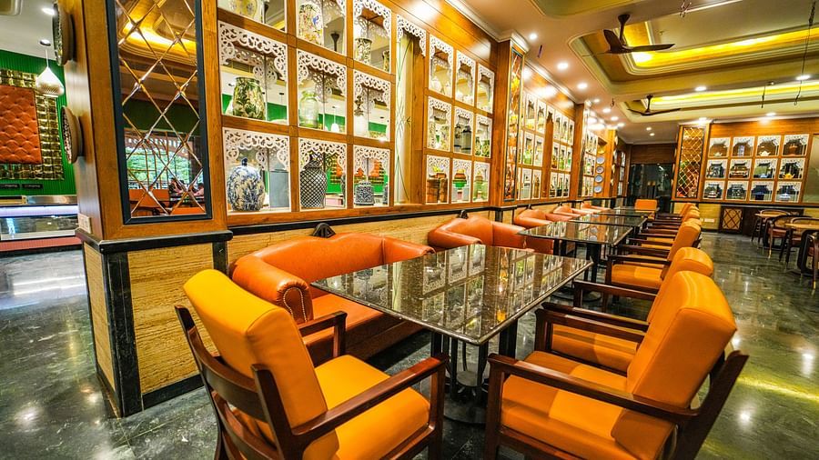 TEAPOT RESTAURANT-4