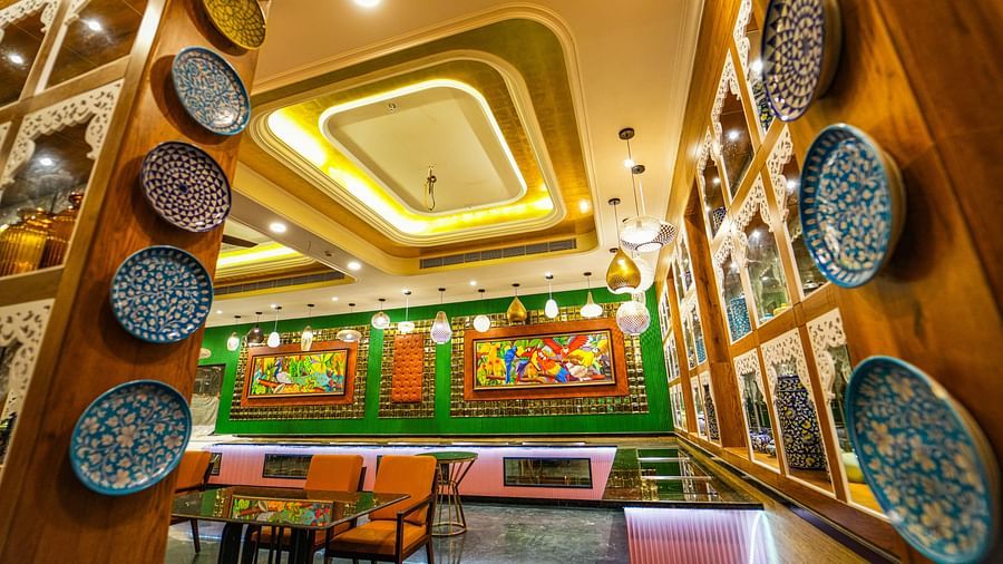 TEAPOT RESTAURANT-5