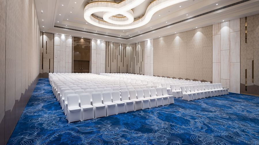 Mirai Ballroom Half 2