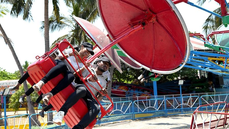 amusement park ride