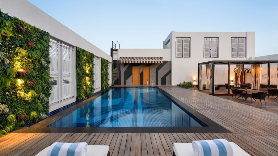 Pool - 1623335