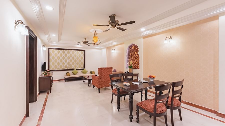 Premier Suite Dinning Area