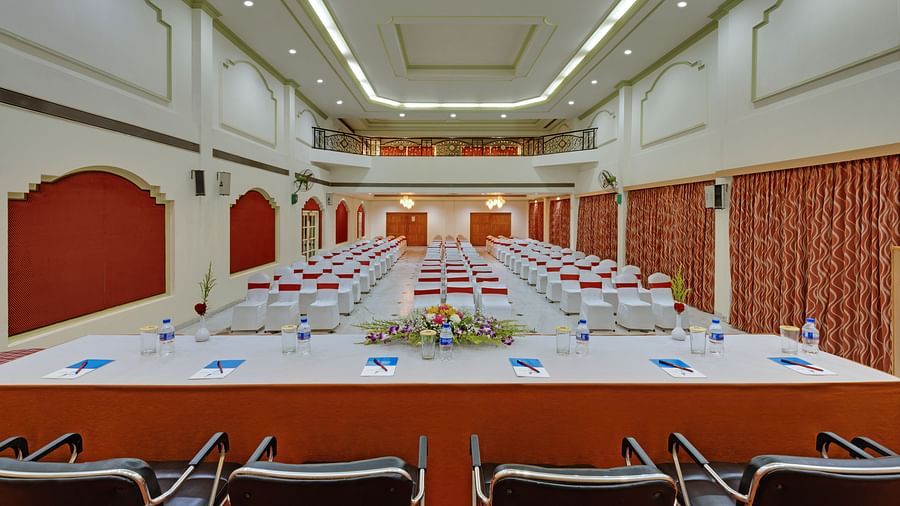 Banquet Hall in Tiruchirappalli at the SRM Hotel 