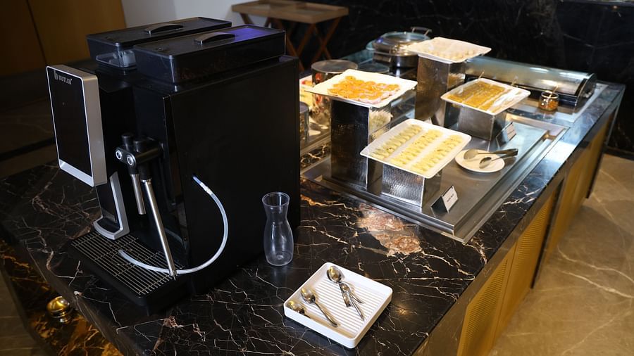 The Buffet Square at SRM Hotel, offering an extensive spread of multi-cuisine delicacies in Chennai.