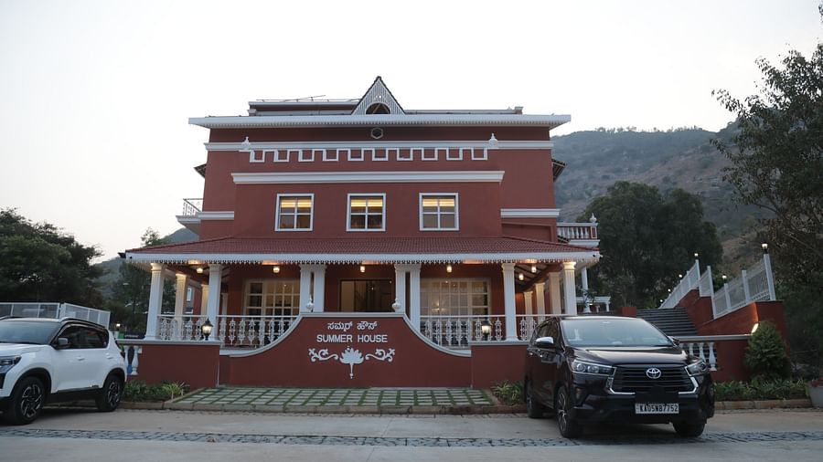 Exterior Facade of Summer House, Nandi Hills