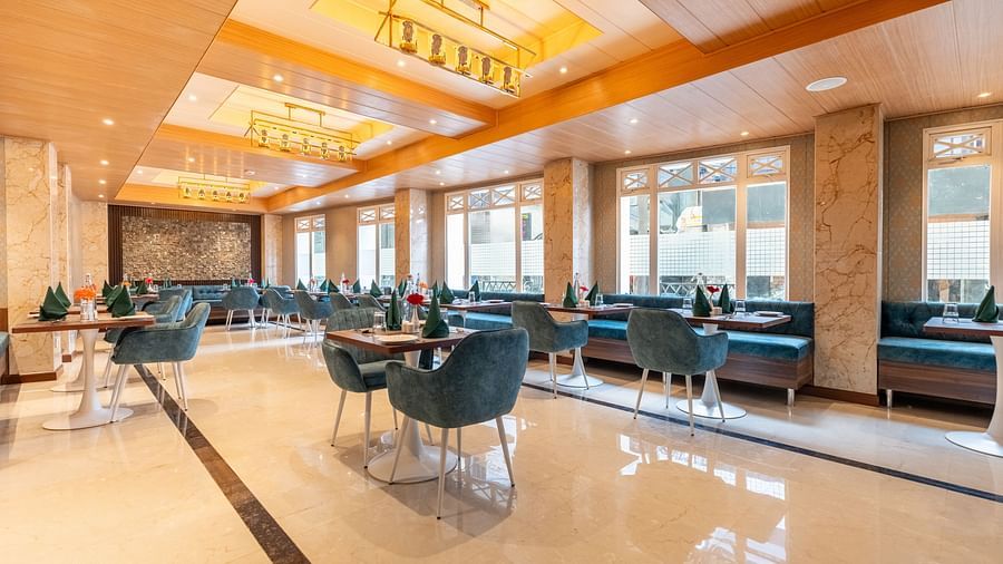 restaurant mall stone