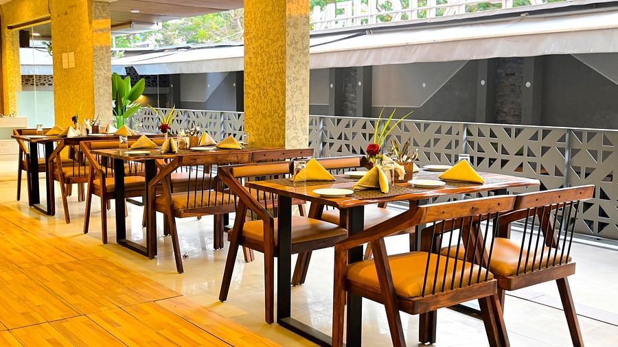 Restaurant (2)