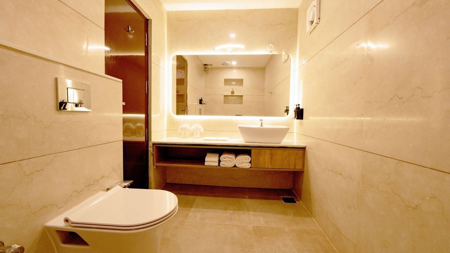 Rest Room - RS