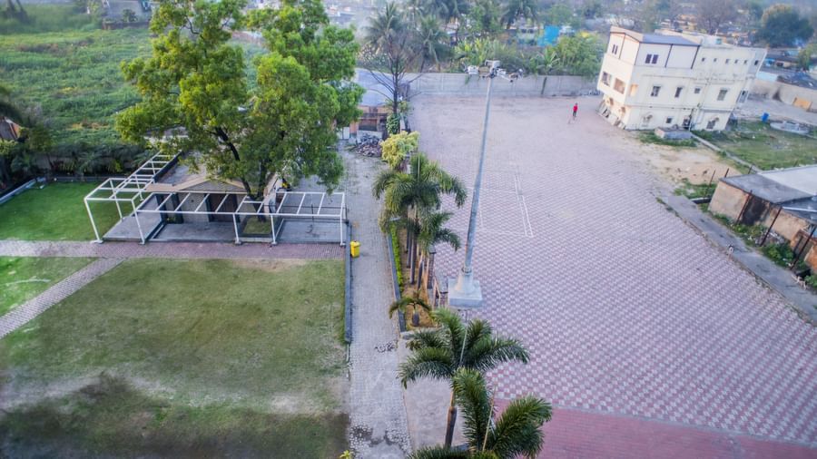 An overview of the property and landscape of The Citi Residenci Hotel, Asansol.