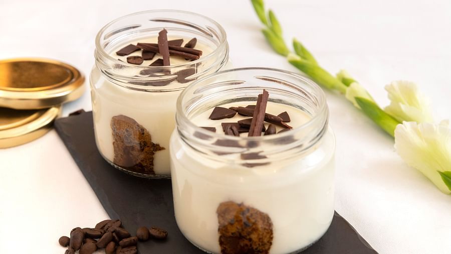 image of two tiramisu jars served at the ye old bakery - The Claridges New Delhi