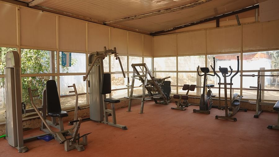 A well-equipped gym at The Meenakshi Resort by Welcome Inn Hospitality, Bangalore.