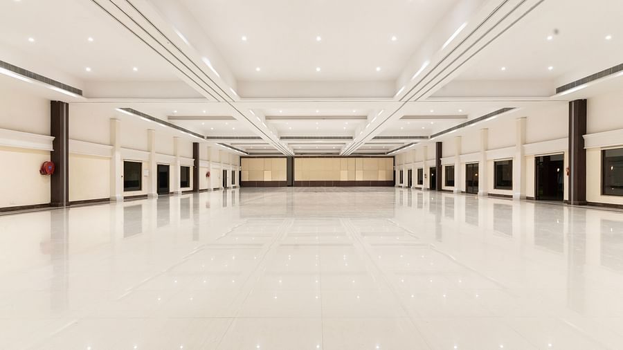 TULIP HALL(CONVENTION HALL)
