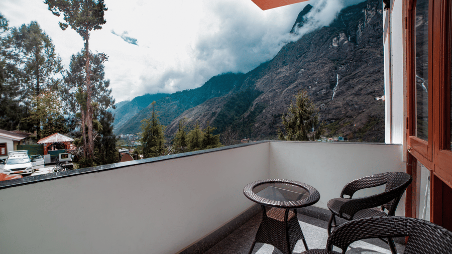 JUNIOR SUITE WITH BALCONY (6)