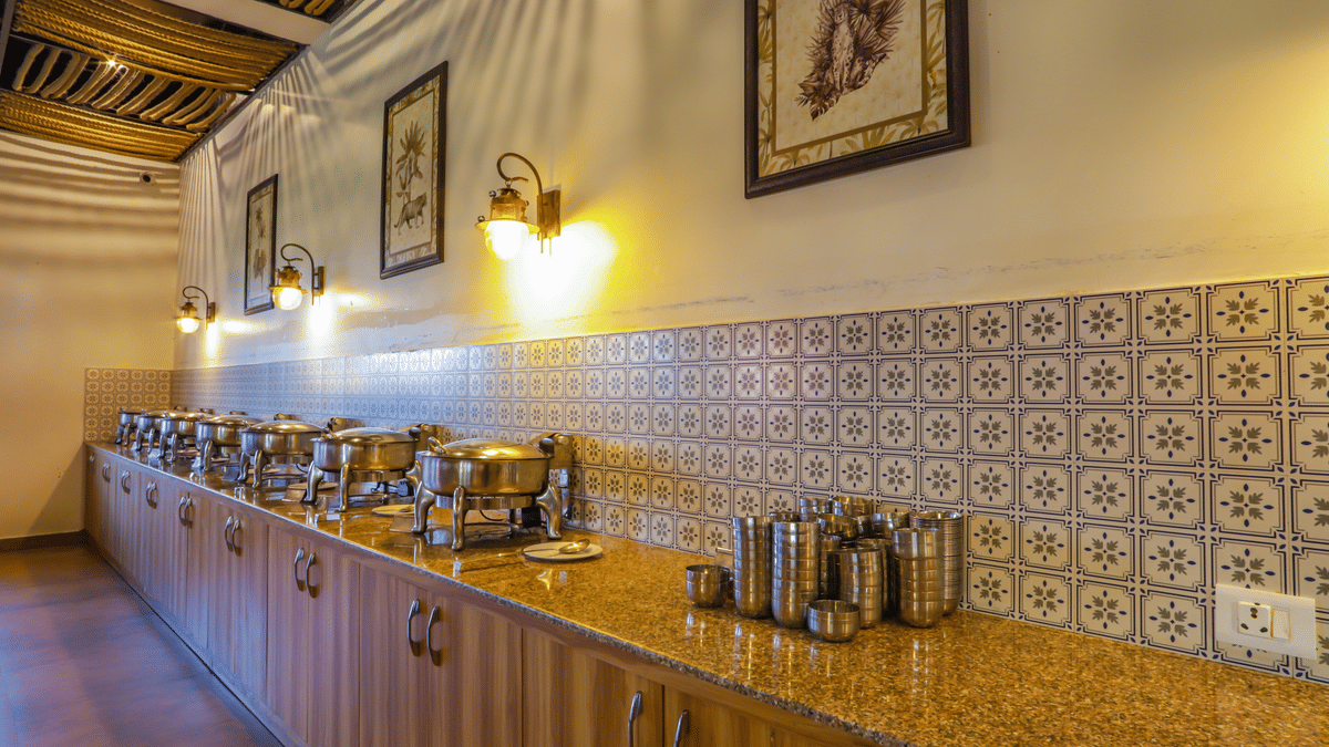 Buffet counter with food warmers at The Mallard