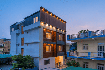 Perfectstayz Premium AIIMS