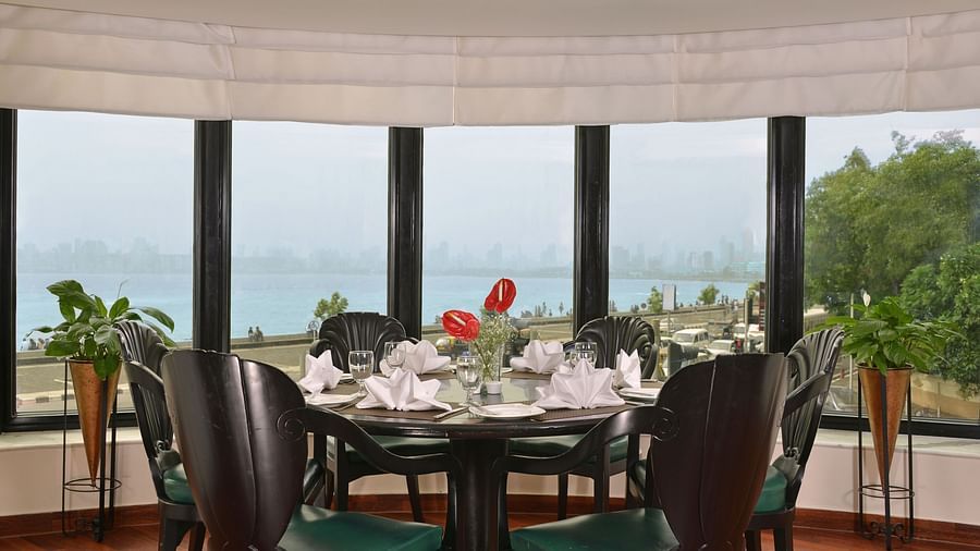 The Bayview - All Day Dining- 24 hour Coffee Shop, Hotel Marine Plaza Mumbai