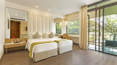 7 Premium Superior with balcony