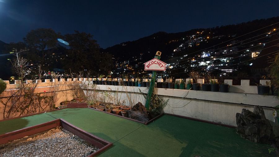 Hotel Himalaya, Nainital Nainital Mini Golf Course Hotel Himalaya Nainital 1
