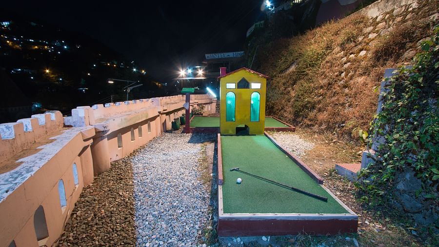 Hotel Himalaya, Nainital Nainital Mini Golf Course Hotel Himalaya Nainital 3