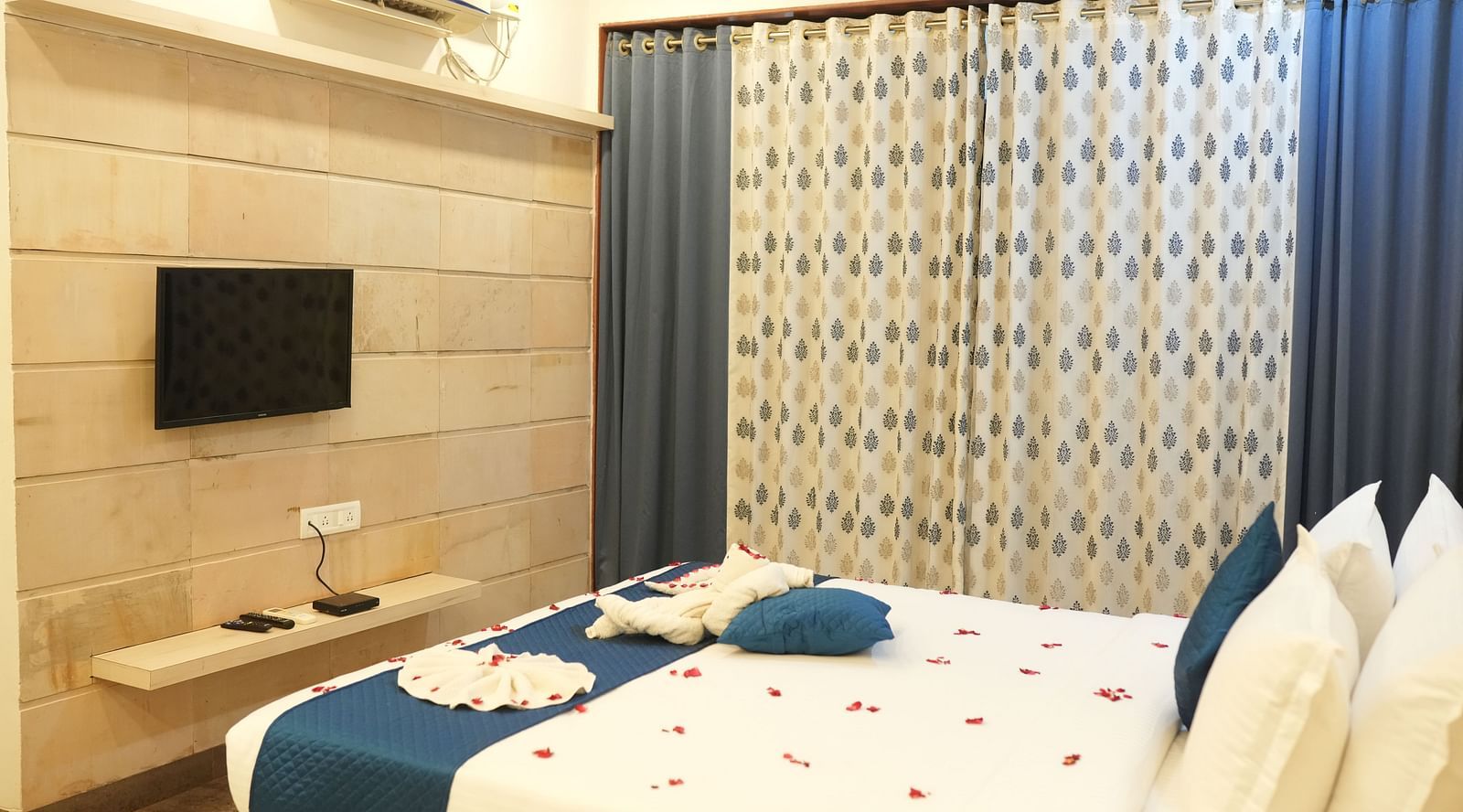 Premium Room4