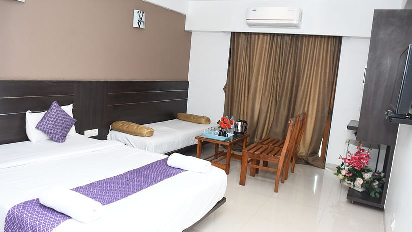 Pushpak Resort, Shirdi - A Division Of  G.S. Kote Patil Ent. Pvt. Ltd. Shirdi DSC